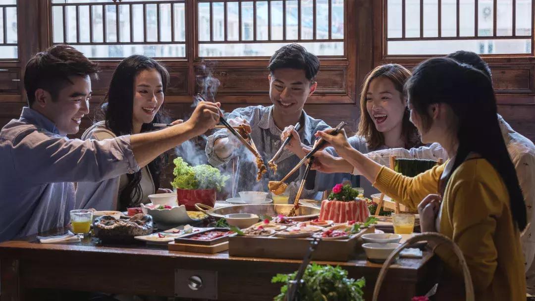 羊肉、香菜、鱼虾……这些传说中的“发物”到底咋回事？