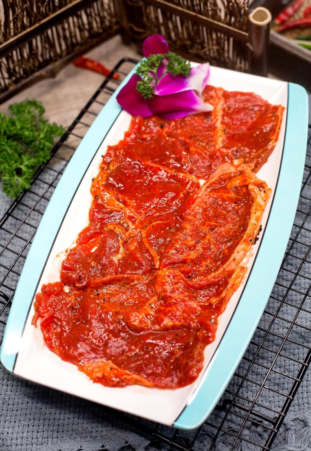 成都前十名好吃的牛排火锅,地道的牛排火锅吃起来贼过瘾