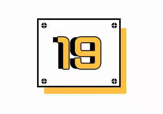 在地铁上男生搂住女生的腰,广州情侣在地铁上互相搂腰