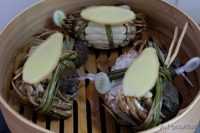 阳澄湖大闸蟹的正确吃法如何清蒸,阳澄湖大闸蟹的正确蒸法怎么蒸
