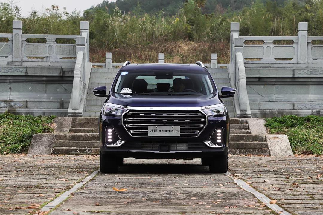 捷途X90PLUS增两款车型,捷途x90plus是中型suv吗