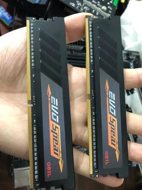 电脑开机风扇正常转但屏幕不亮,台式电脑cpu风扇转动显示器不显示