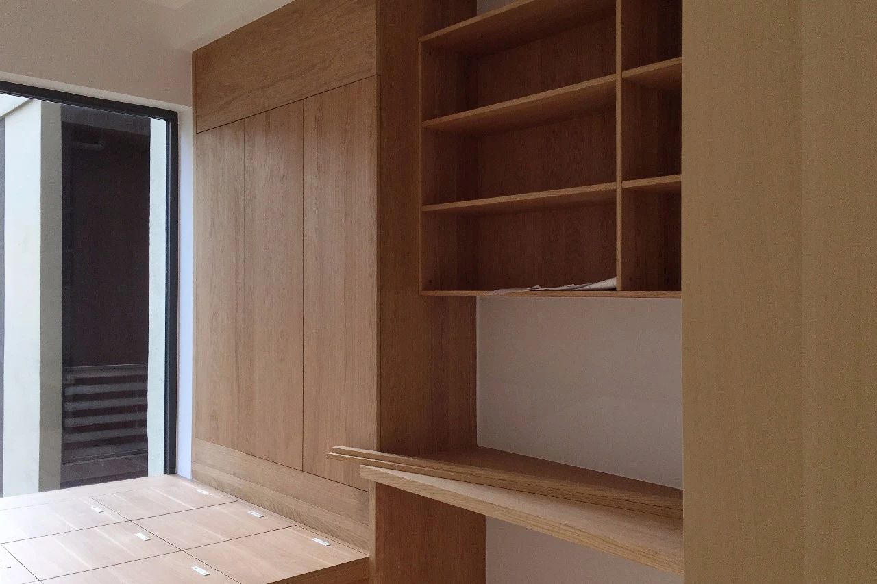 现场工地解说|066期木蜡油和清漆的区别是什么？