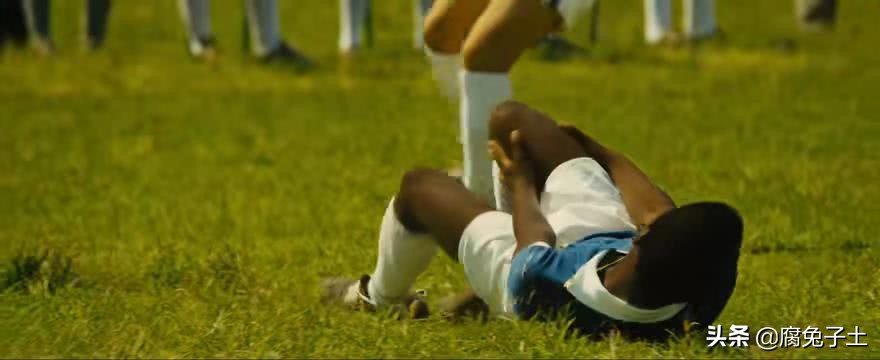 贝利的电影叫什么名字,球王贝利的传奇一生电影