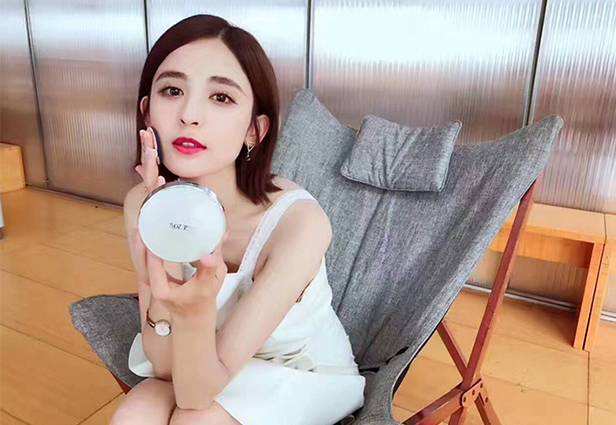 气垫bb霜的正确使用方法新手教程,bb霜加入气垫盒步骤