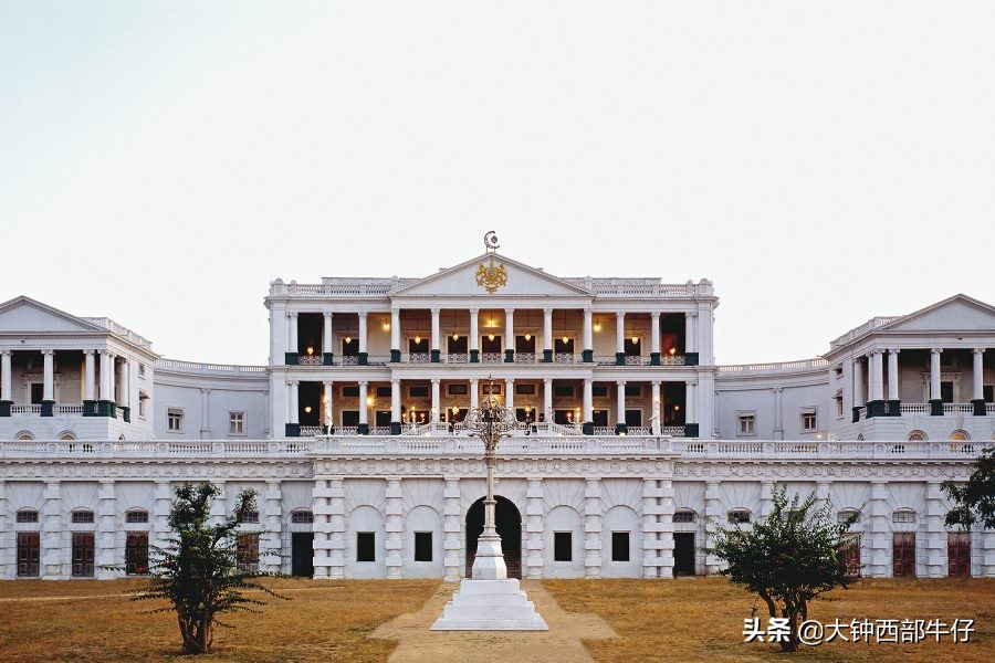 世界上辉煌的建筑,世界现存最大的古代宫殿建筑群