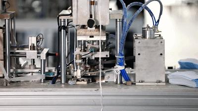 官宣！深圳地铁“兼职”生产口罩！日产4万只