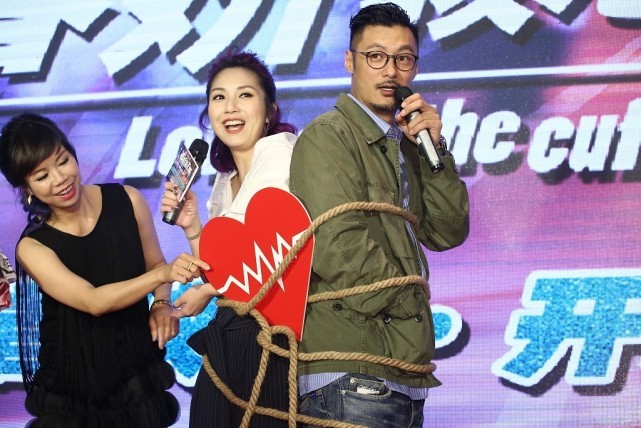 余文乐穿搭春娇与志明,春娇与志明余文乐戴的什么表