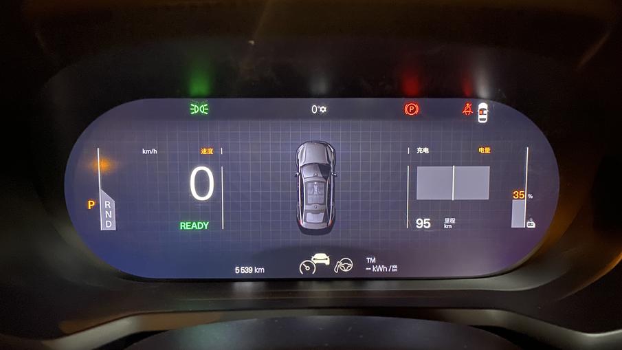 特斯拉新款model3与极星2,特斯拉新款model3和极星2