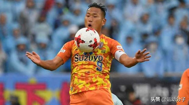 郑大世为什么叫人民鲁尼,鲁尼的国籍