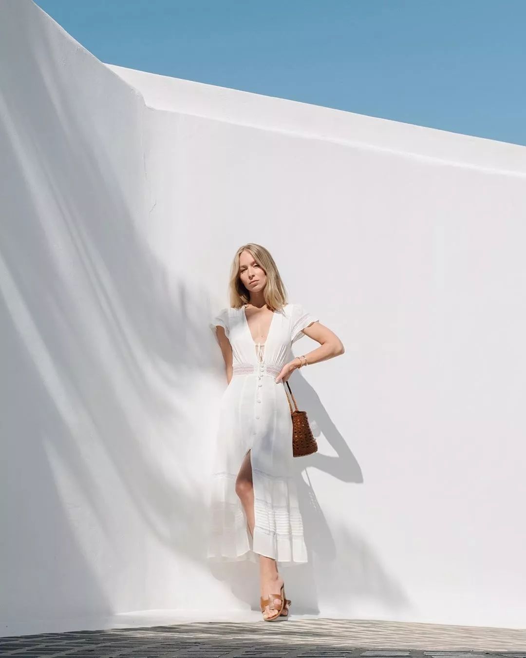 夏季穿亚麻的衣服好还是纯棉的好,夏天穿亚麻舒服还是棉舒服