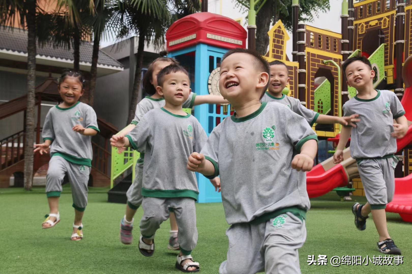 梓潼桂香路金太阳幼儿园,梓潼金太阳幼儿园六一现场直播