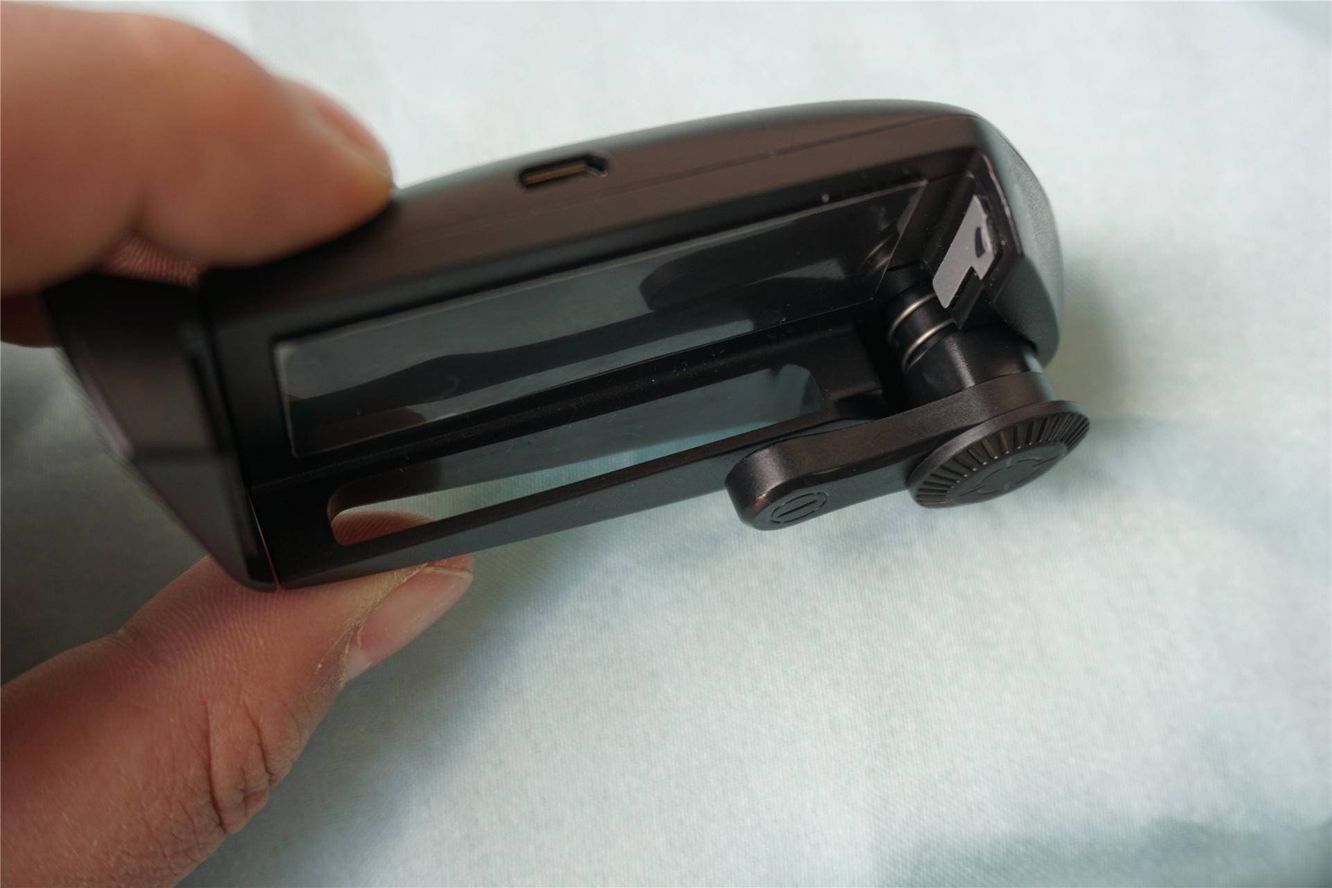 目前吃鸡最好用的手柄,现在吃鸡手柄哪种不封号