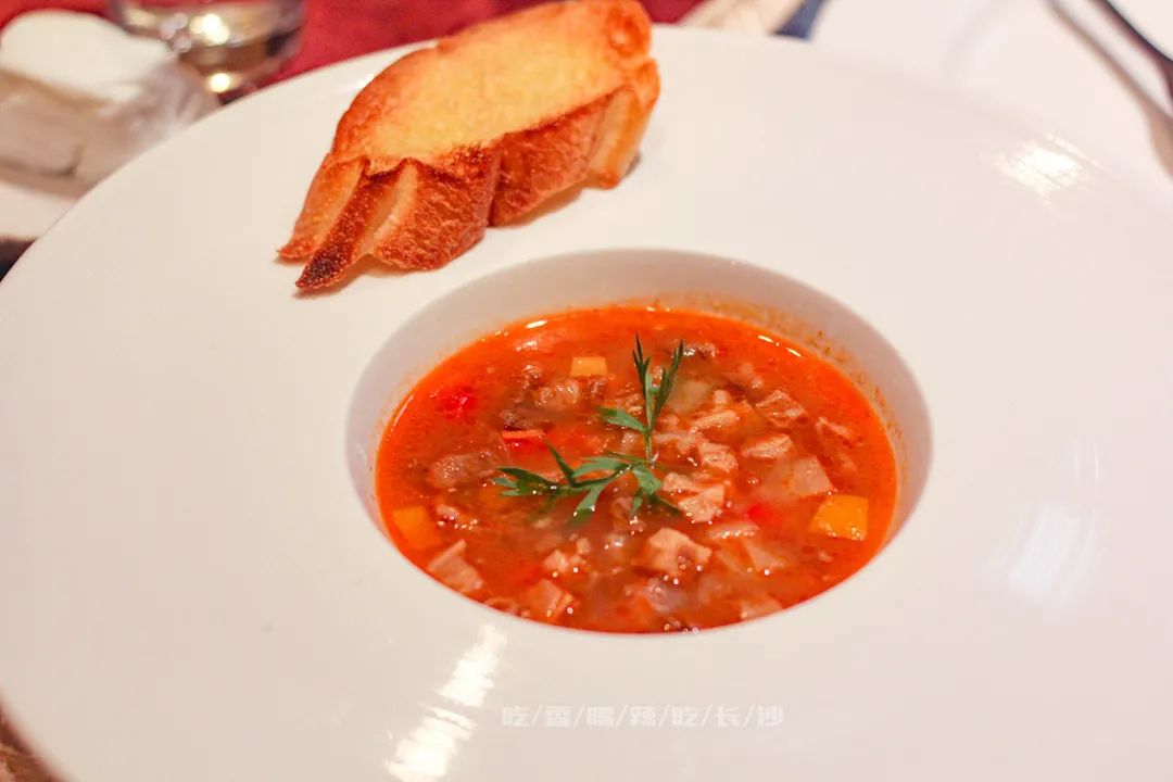 长沙分量十足的餐厅,长沙一家超级赞的餐厅