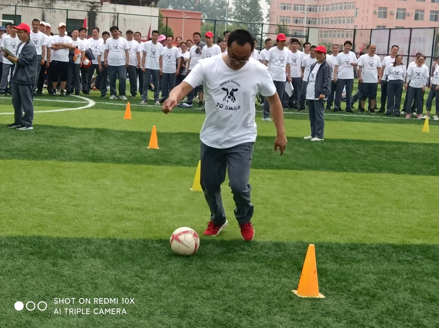 乡镇举行职工运动会,干部职工运动会豪情开赛