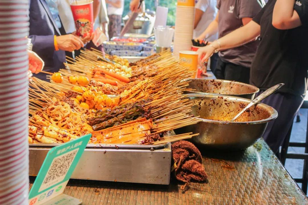 带你逛全国各地特点夜市,国内最好逛的夜市摊来了就不想走