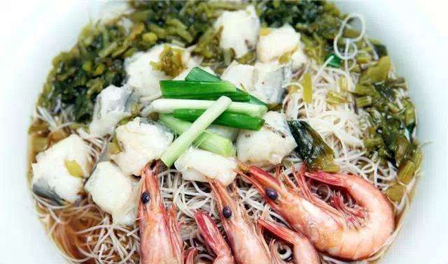 舟山海鲜面哪家最好吃,慕名而来的海鲜面