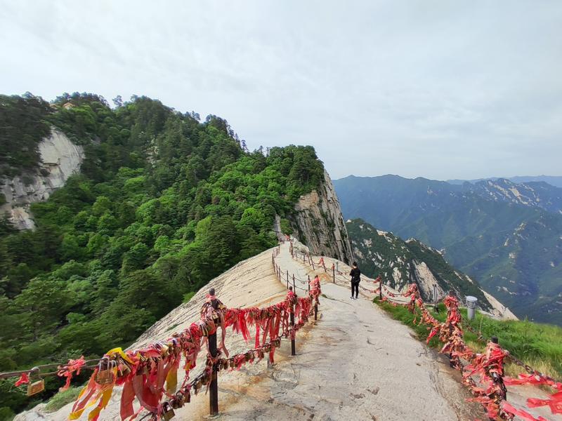 华山派的轻功一定被低估了——华山一日游有感