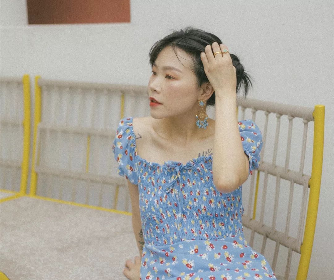 非常适合夏天的清凉眼妆,夏季比较适合的眼妆