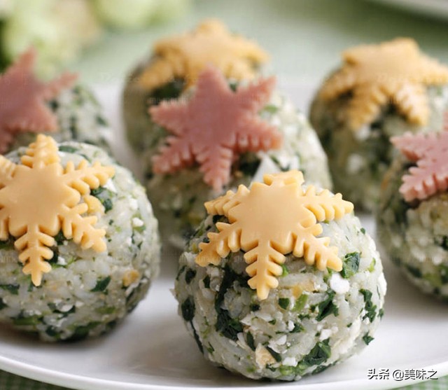 简单又好吃的饭团的做法,好吃饭团的家常做法