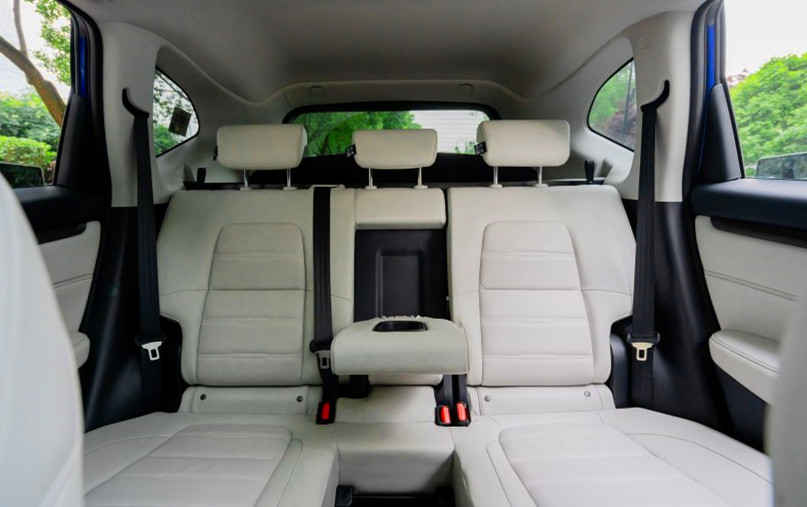 燃油插混和纯电动怎么选,油混插混与纯电动车区别