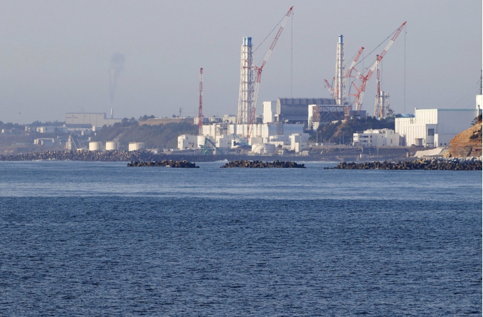 吃一口核废料会怎样？外国富豪把镭当补药，连喝1400瓶含镭药水