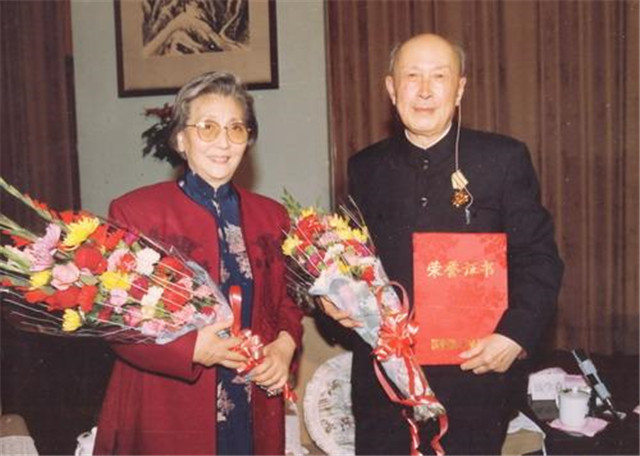 夫人眼中的中国导弹之父钱学森,导弹之父钱学森的故事