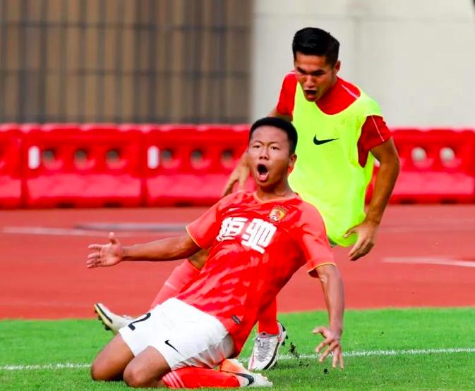 恒大转型真实原因,恒大足球未来的发展