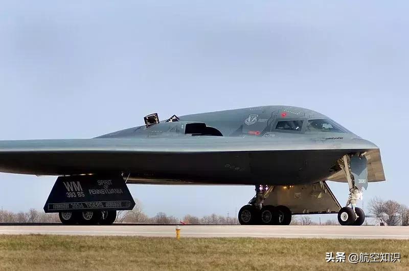 「收藏」B-2/F-22/F-35都在这里|美国空军现役装备大全（4）