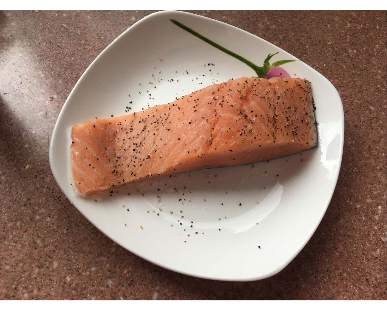 三文鱼生吃蘸料照烧汁,碳烤挪威三文鱼配照烧汁