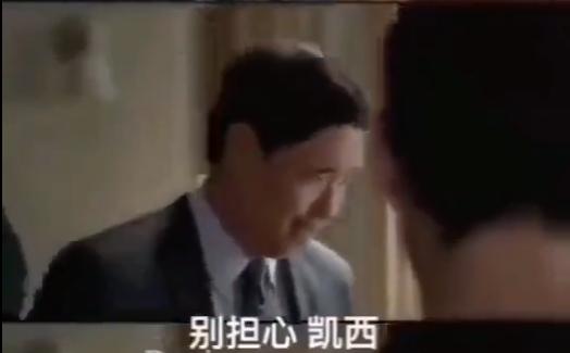 孩子在学校受欺负爸爸硬核教育,孩子说在学校被欺负能看监控吗