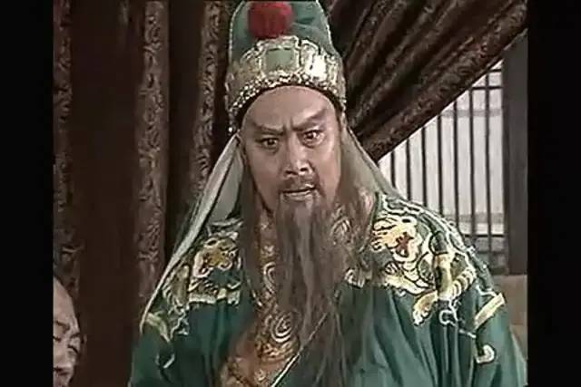 怎么评价陆树铭饰演的关羽,演关羽的除了陆树铭还有谁