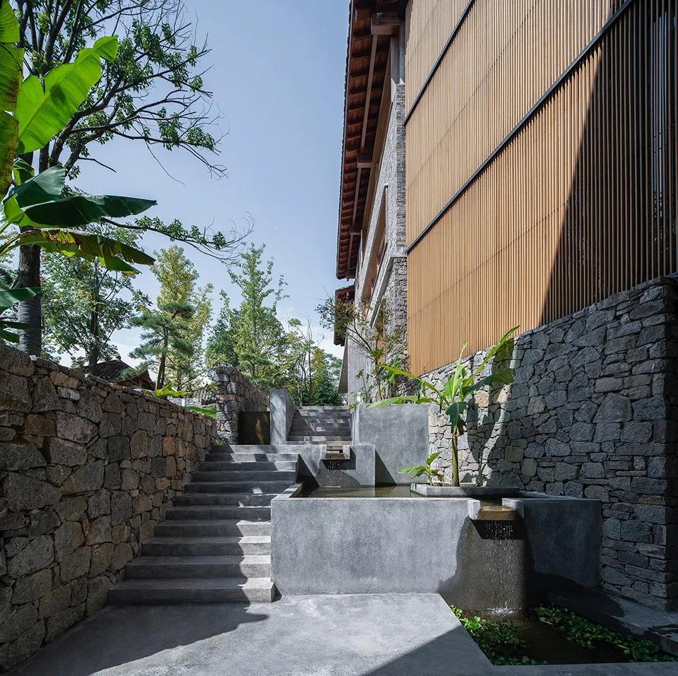 民宿是寻觅归属感最佳的地方,民宿的灵魂就是与民共宿