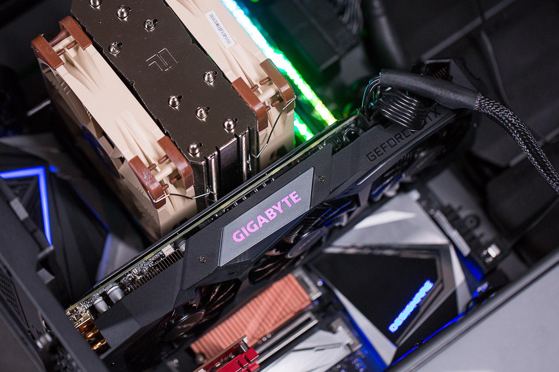 三风扇设计多输出接口的技嘉GTX1660SUPERGAMINGOC显卡实测