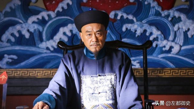 刘墉追案中怎么出来个小六王爷,刘墉追案中六王爷为什么绑着胡子