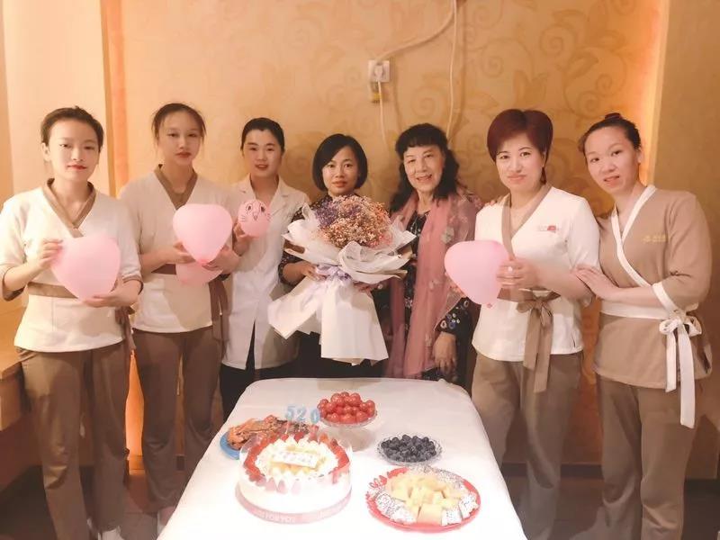 美时慕百城百店共庆520美容师节！