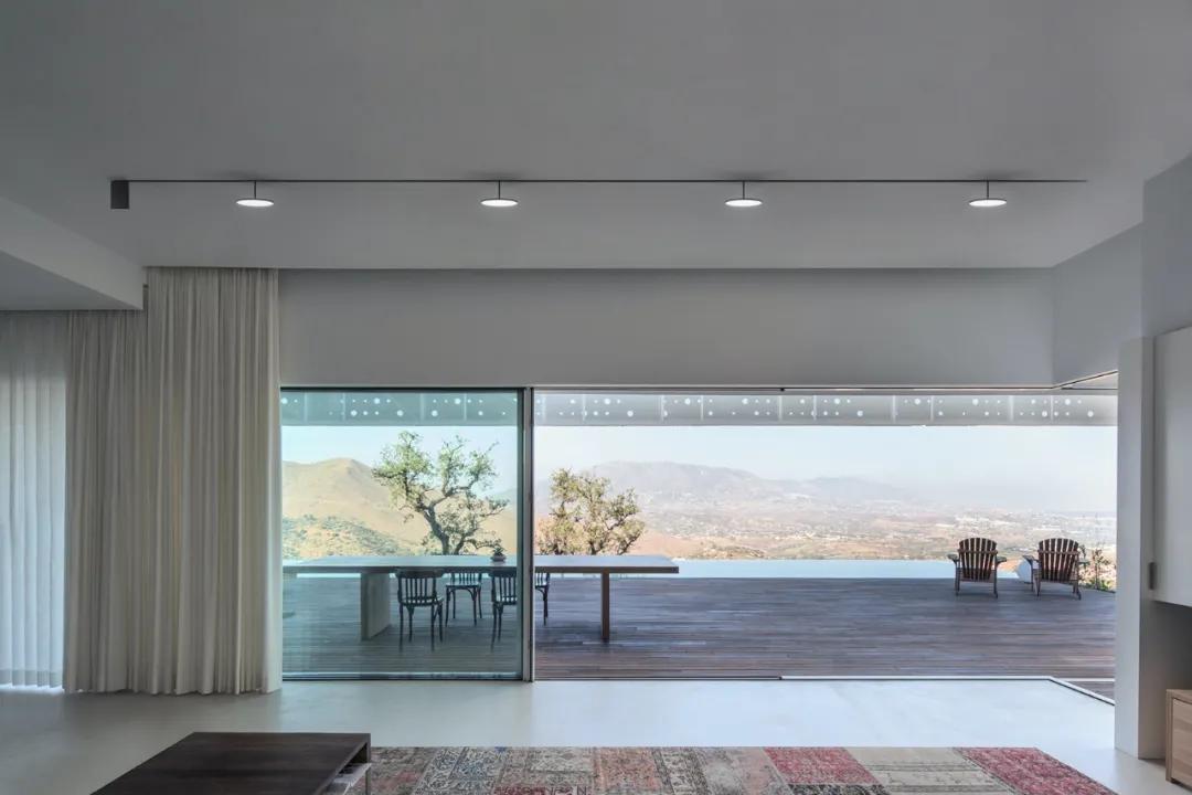 最受欢迎的十个欧洲灯具品牌,世界十大名牌灯饰