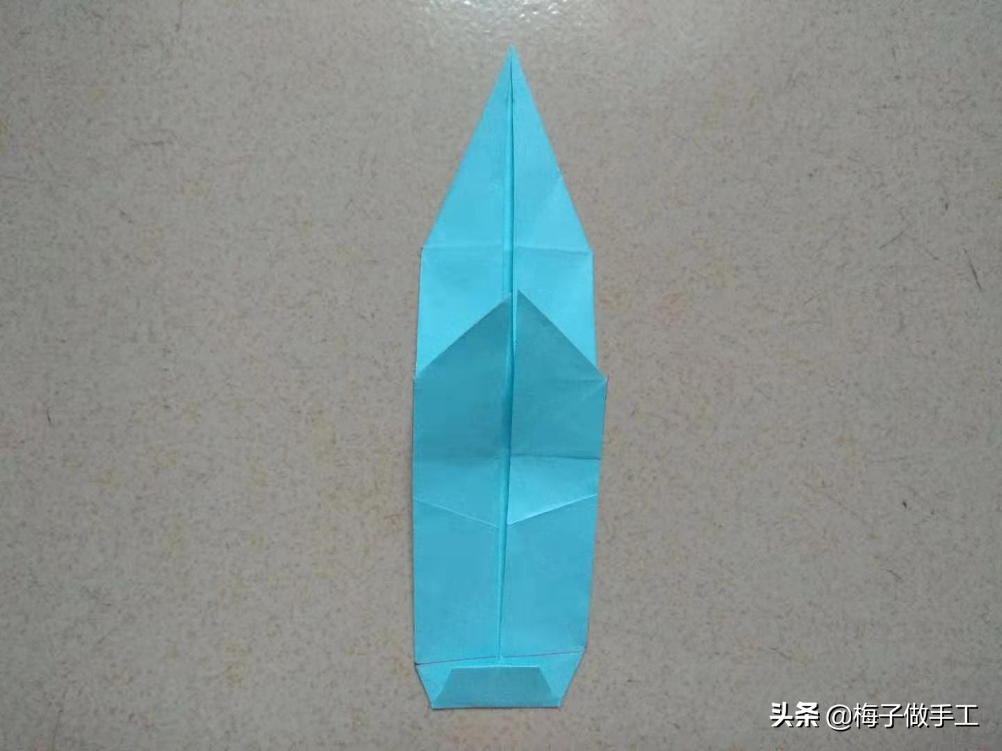 儿童手工折纸制作宝剑,又简单又好玩的手工折纸武器