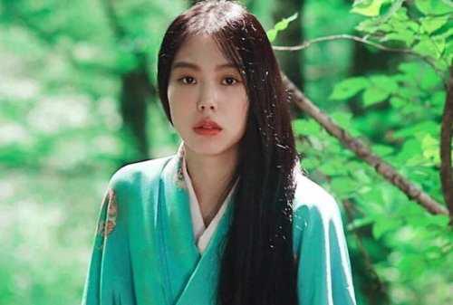 甩三大男神前任，恋上有家室老男人拿下影后，她人生比电影还精彩