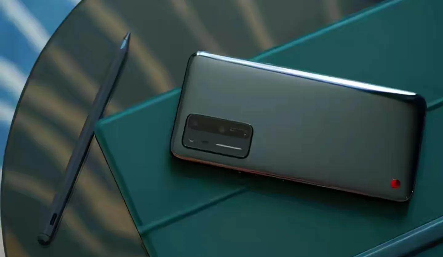 曲面屏手机和直屏手机使用体验,曲面屏与直屏手机