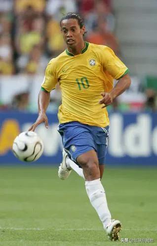 罗纳尔多和c罗谁更伟大,罗纳尔多与c罗谁的历史地位更高