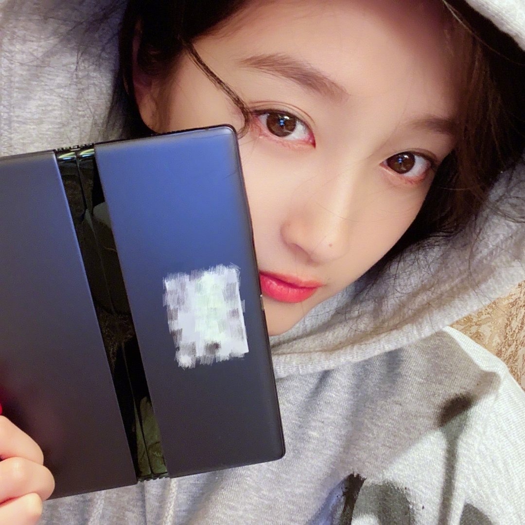 6.8万元买华为MateX折叠手机，不到20天屏幕失灵，小白避免踩坑