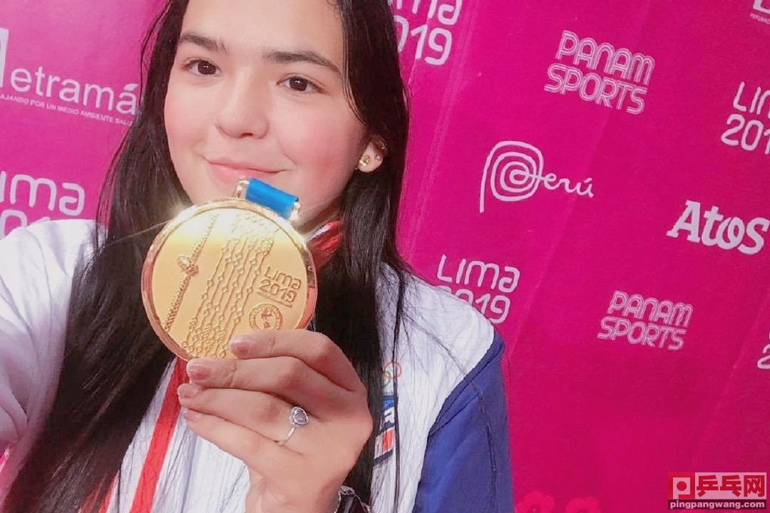 隔离屋里探出个小脑袋，中国乒协给美洲宝藏女孩送生日礼物，惊喜