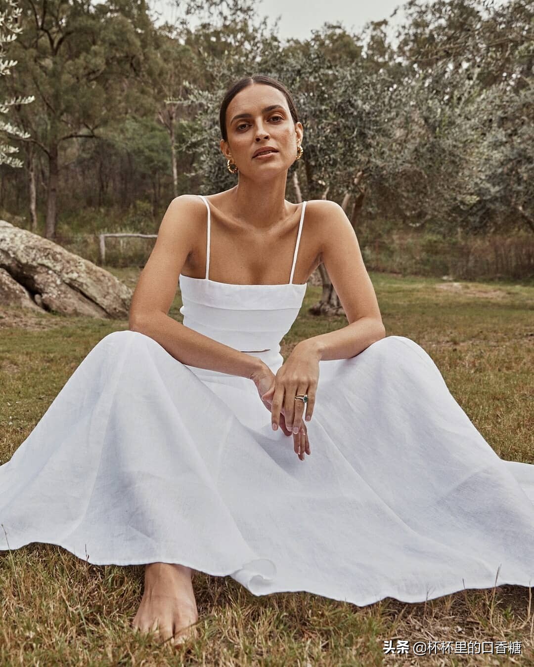 让婚服日常也能穿着，澳洲品牌DISSH释出100%亚麻材质婚服设计