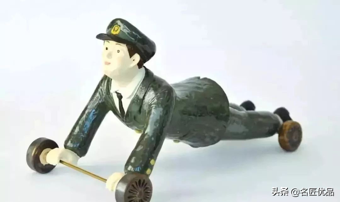 想不想开？这个贴着小胡子的女生，做出全世界最可爱的汽车