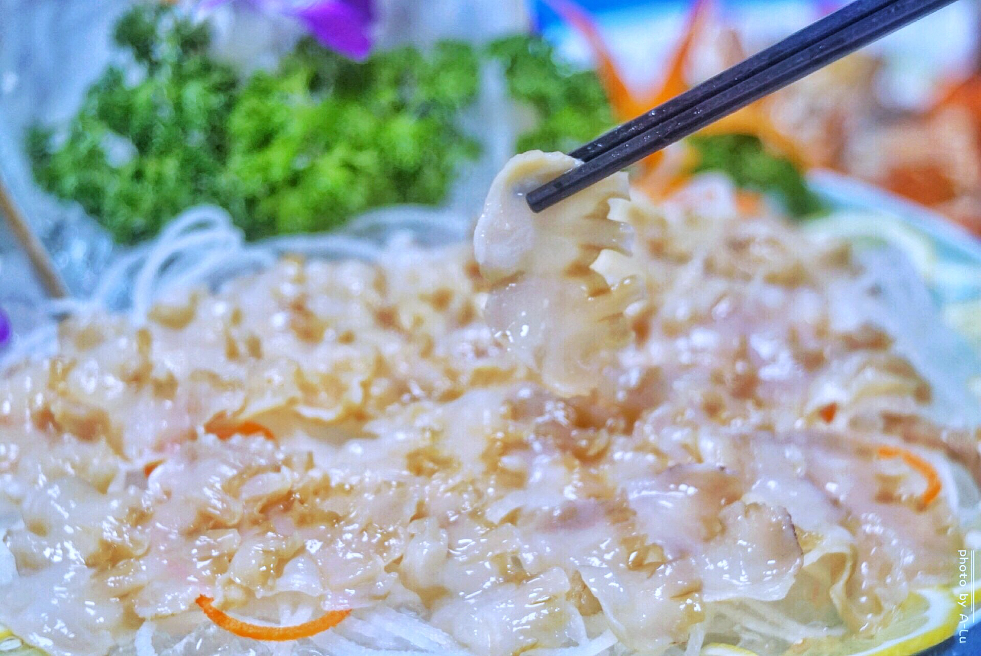 来来海鲜，旧店迁新址，老板直说我们家的菜都好吃，来过都想再来