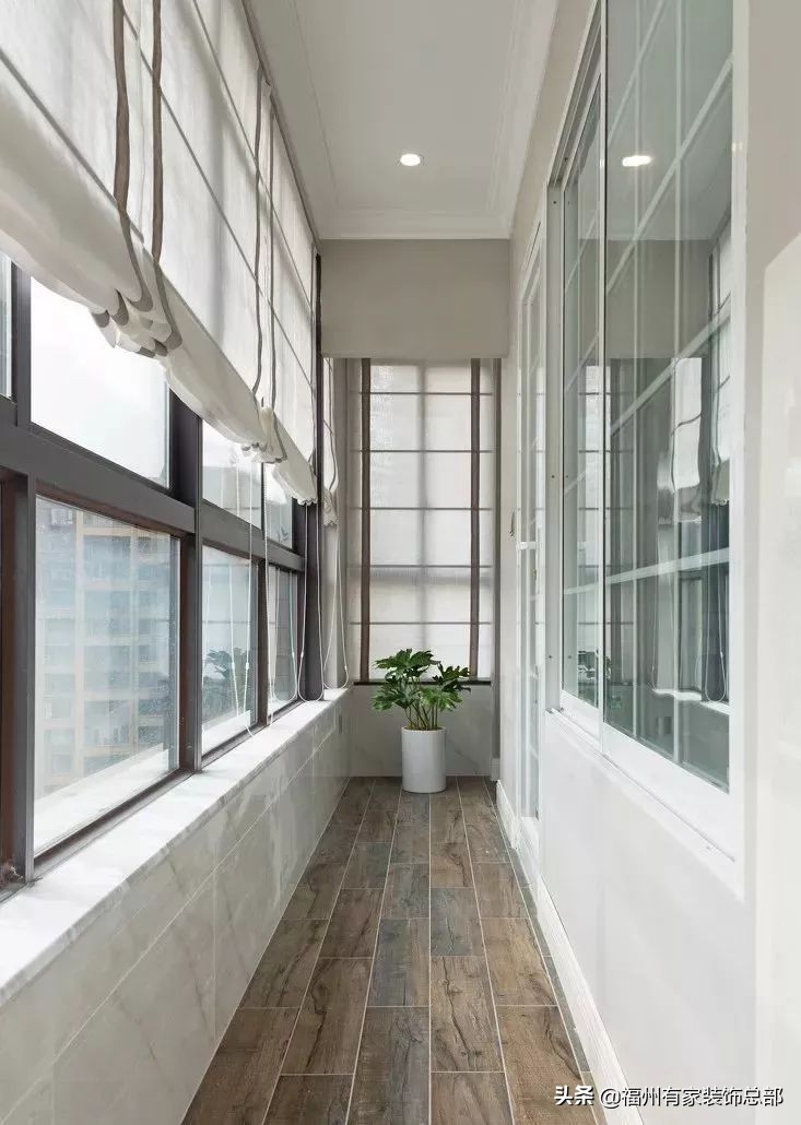 阳台贴多大砖合适上墙效果,阳台贴砖不好看怎么弥补