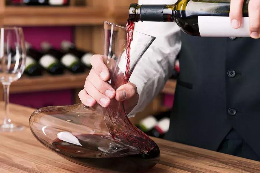 选择适合你的醒酒器,醒酒器入门基础知识