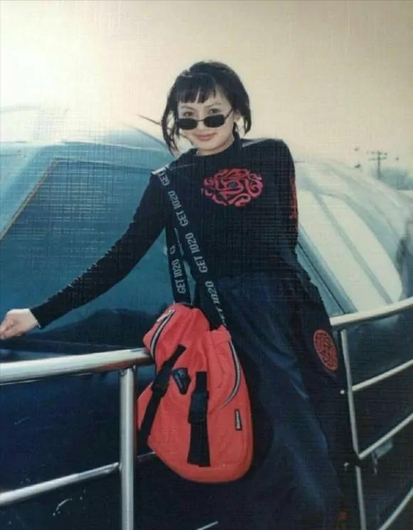 刘丹去世后家人相继离世,刘丹离世后父兄怎么样了