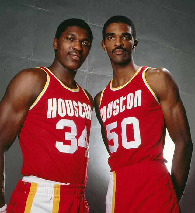 人物I奥拉朱旺—非洲男孩驰骋NBA，90年代四大中锋华山论剑